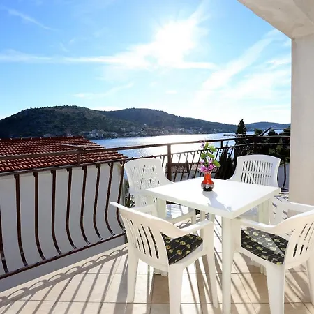 By The Sea - 10338 * Rogoznica (Sibenik-Knin)