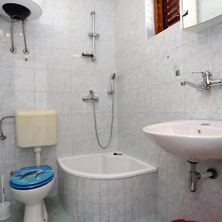 By The Sea - 10338 Rogoznica (Sibenik-Knin)