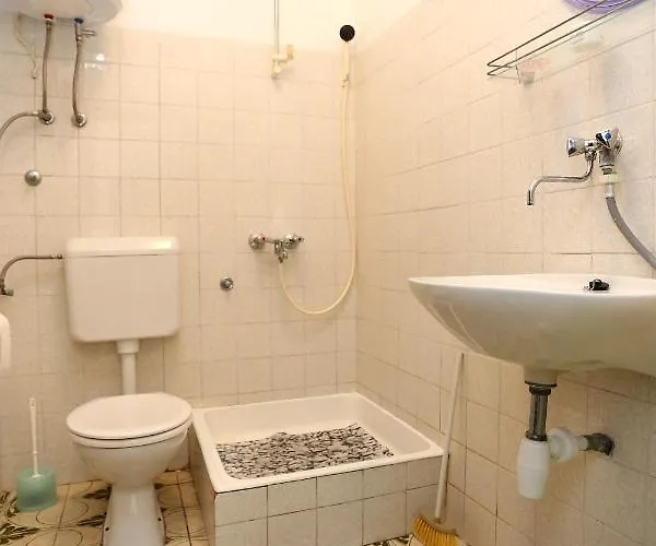 By The Sea - 10338 * Рогозница