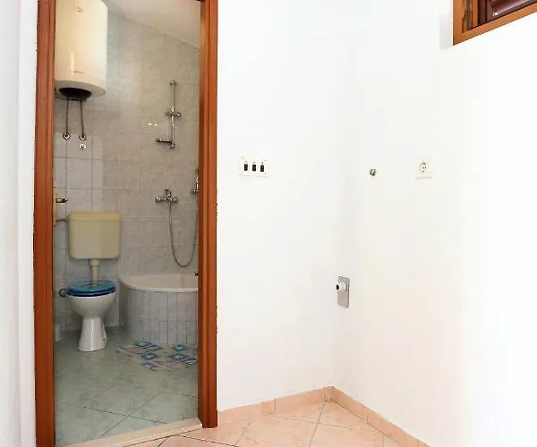 By The Sea - 10338 * Rogoznica (Sibenik-Knin)